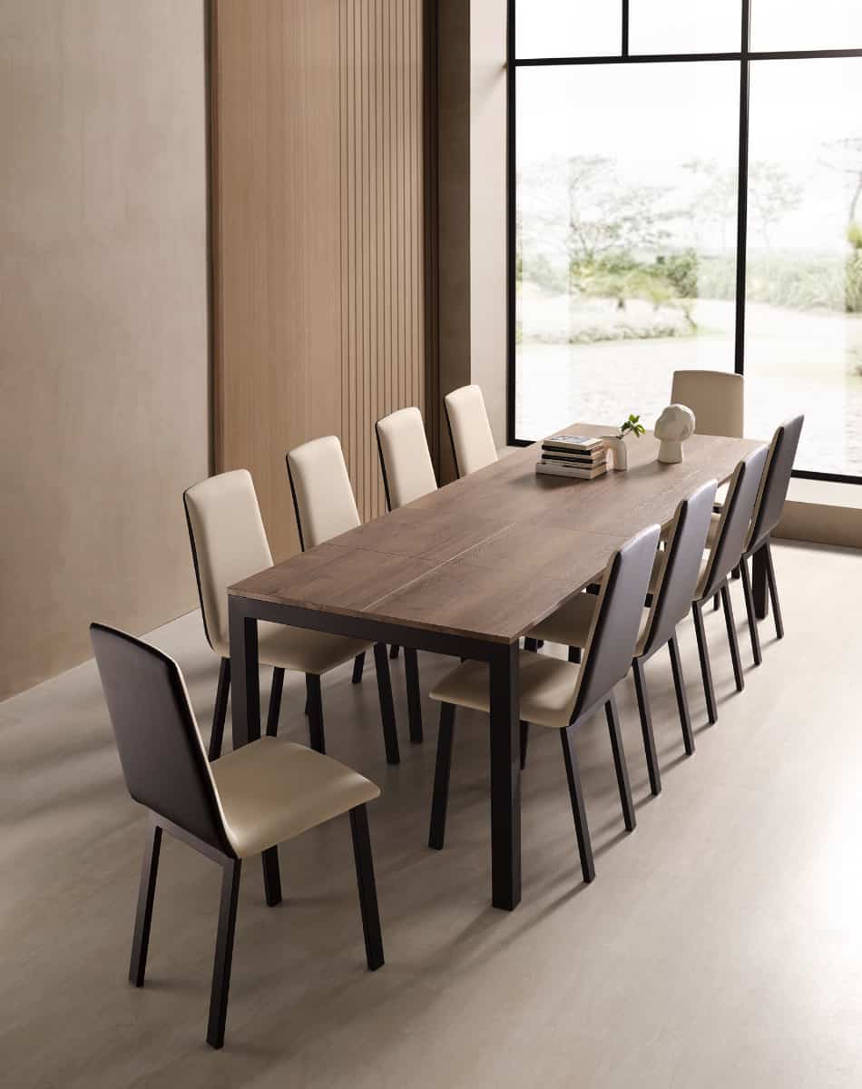 ¿Cuántas personas caben en una mesa? Conoce la respuesta para diferentes tipos de mesa.