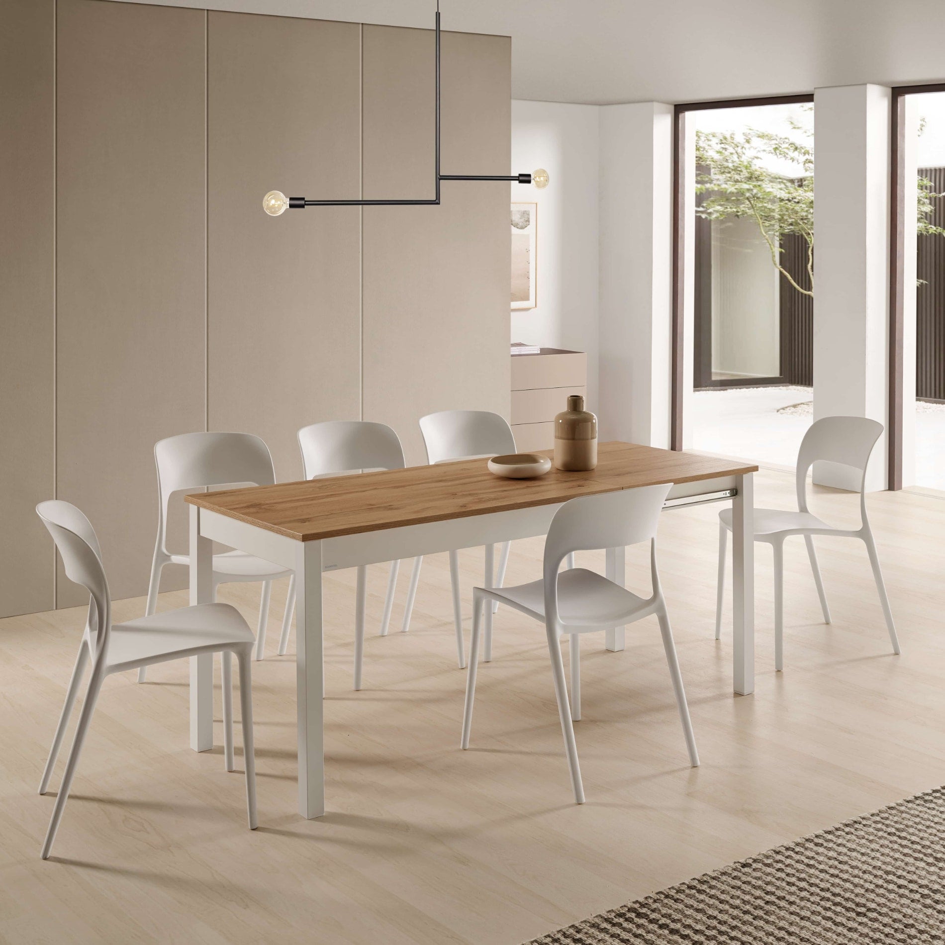 Silla apilable Malta