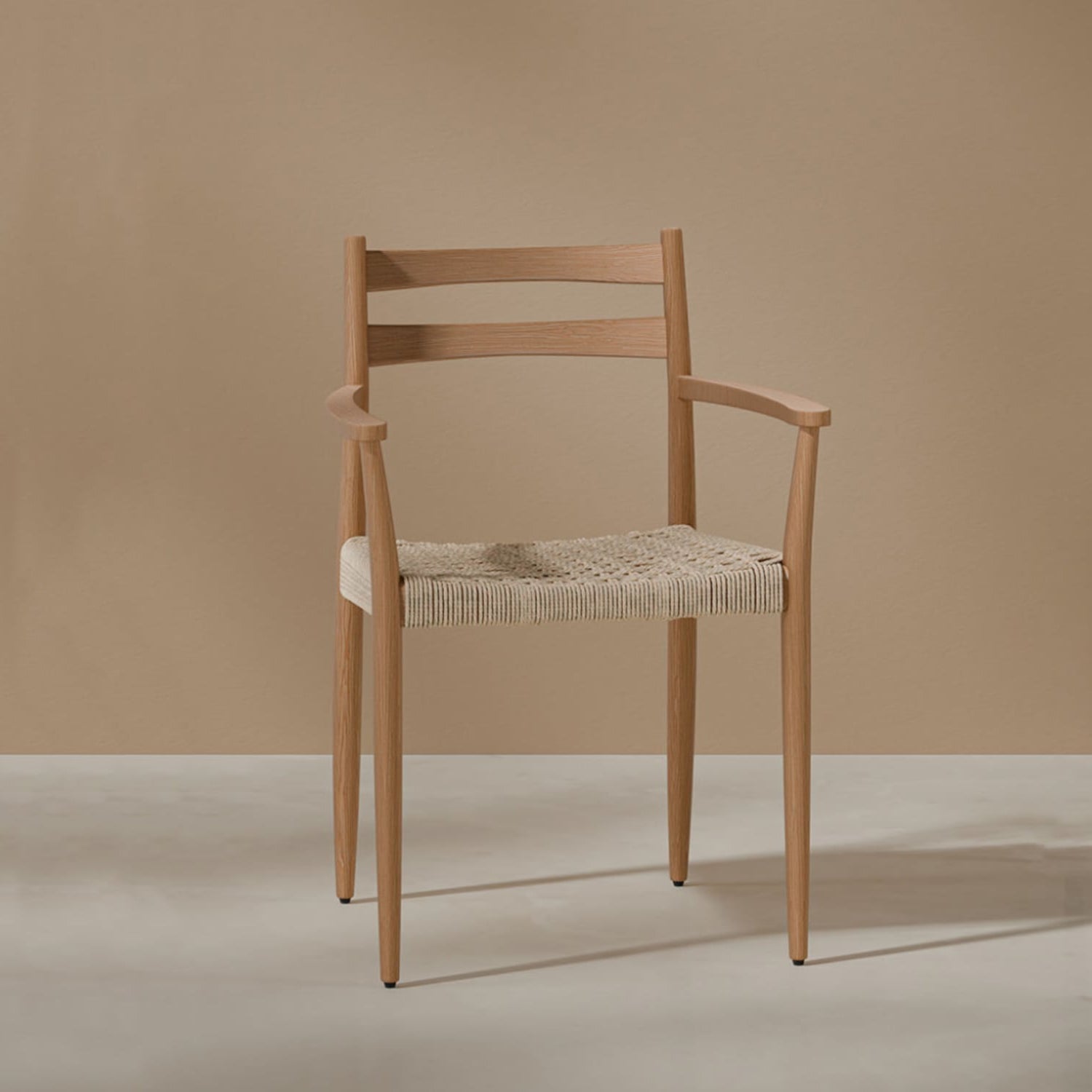 Silla de madera Cairo