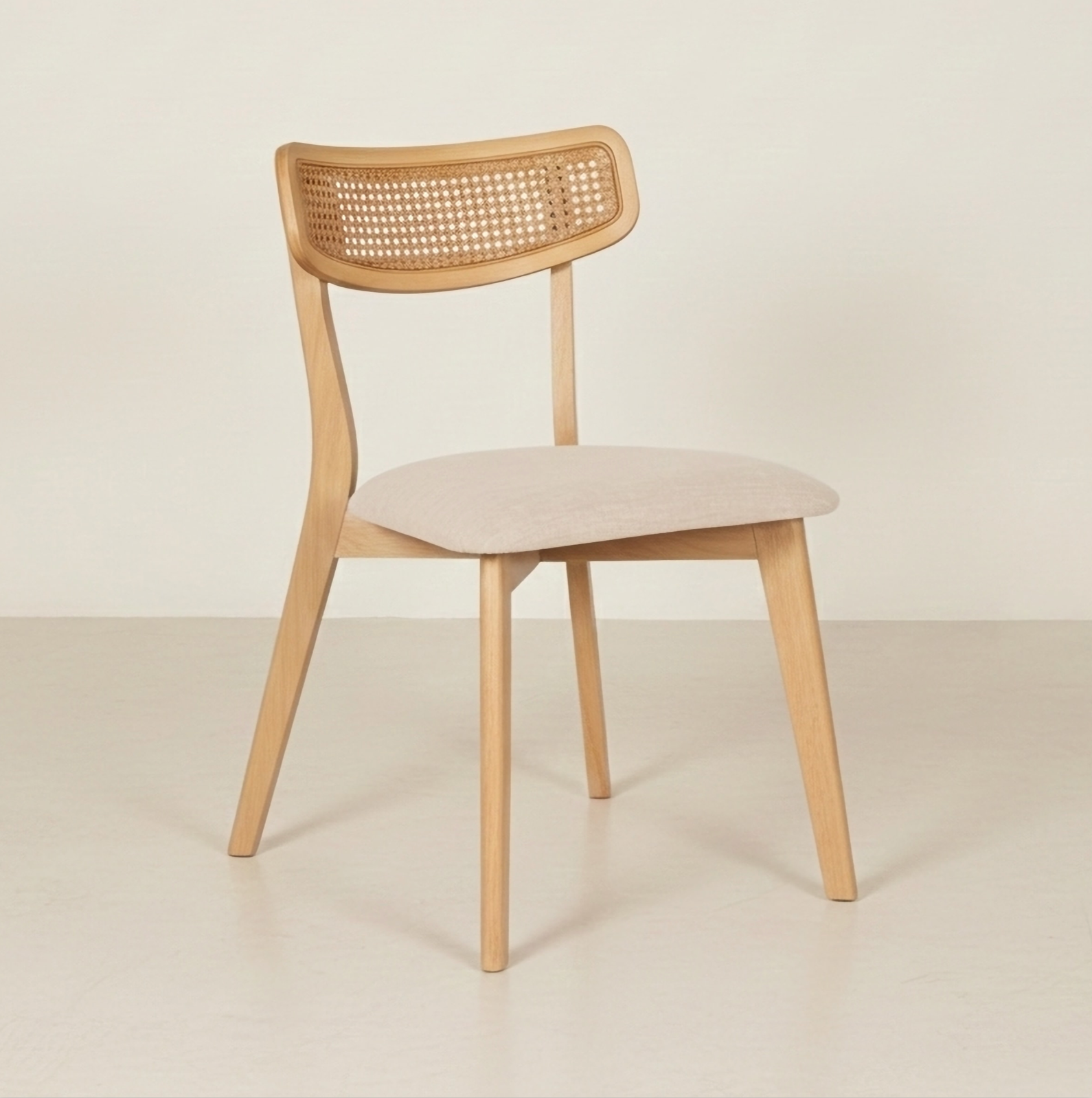 Silla de madera Ática