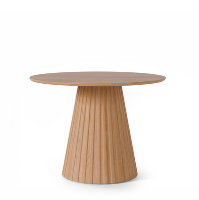 Mesa Redonda Cáprica